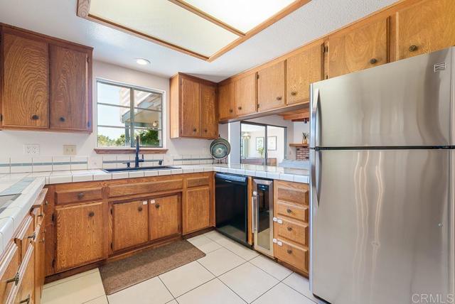 1139 Big Oak Ranch Rd., Fallbrook CA: https://media.crmls.org/mediaz/11506e92-29d0-4371-bf69-4f8313f23d96.jpg