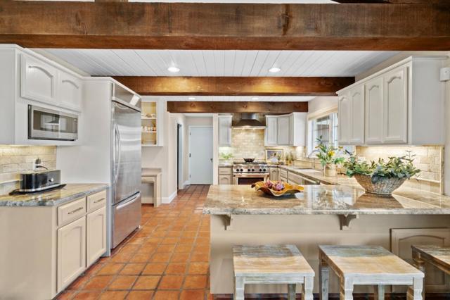 9900 Walter Welsher Court, Gilroy CA: https://media.crmls.org/mediaz/1150c8a7-5644-417e-a98a-dc05bd672453.jpg