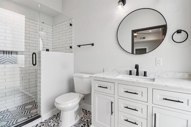 Detail Gallery Image 25 of 52 For 139 Almond Street #41,  Fallbrook,  CA 92028 - 5 Beds | 5/1 Baths