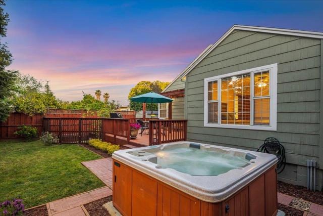 157 Mclellan Avenue, San Mateo CA: https://media.crmls.org/mediaz/1154bb11-a15b-4159-9e46-a43b8bba27e1.jpg