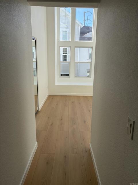 Detail Gallery Image 5 of 11 For 815 Harbor Cliff Way #239,  Oceanside,  CA 92054 - 3 Beds | 3/1 Baths