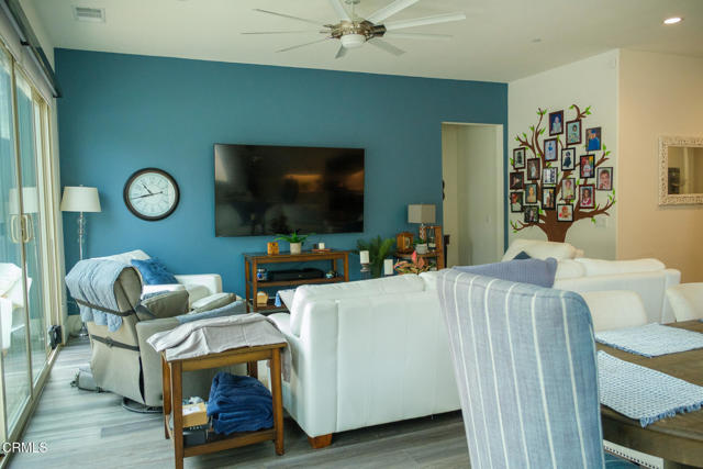 Detail Gallery Image 25 of 31 For 425 Eureka Dr, Santa Paula,  CA 93060 - 4 Beds | 2 Baths