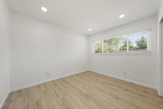 2621 Wood Violet Way, Sacramento CA: https://media.crmls.org/mediaz/11554ba2-ed25-4f08-83e8-83e5843319db.jpg
