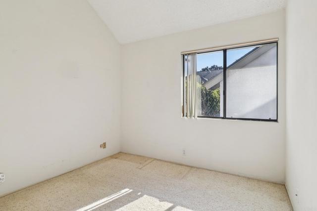 Detail Gallery Image 14 of 32 For 542 via De La Valle #J,  Solana Beach,  CA 92075 - 2 Beds | 2 Baths