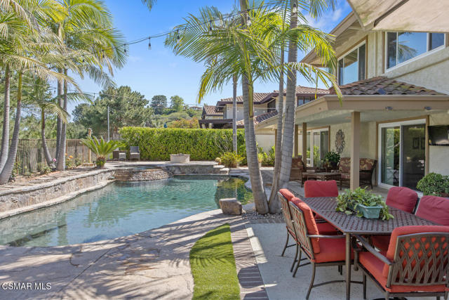 3901 Via Verde, Thousand Oaks CA: https://media.crmls.org/mediaz/1155a8ad-c342-4cf7-b0a0-3e6c65cd0e28.jpg