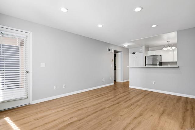 Detail Gallery Image 4 of 17 For 3440 Lebon Dr #4217,  –,  CA 92122 - 1 Beds | 1 Baths