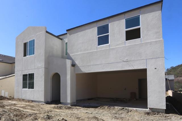 820 Meadowood ST Lot 352, Fallbrook CA: https://media.crmls.org/mediaz/1157976e-6345-4e5d-9db6-e9a0bcdf308f.jpg