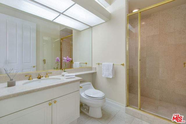 11847 Gorham Avenue, Los Angeles CA: https://media.crmls.org/mediaz/1157f684-79b8-4cdf-8938-5f4c61e3e283.jpg