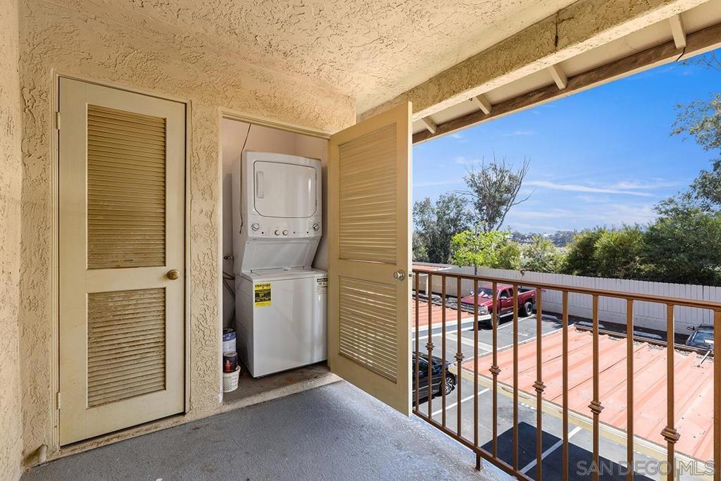 10158 Camino Ruiz - photo 9