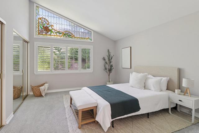 1783 Calle Del Arroyo, San Marcos CA: https://media.crmls.org/mediaz/115af7bc-6d32-4896-854b-7d056dc8921a.jpg