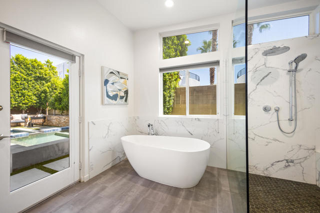 562 Skylar Lane, Palm Springs CA: https://media.crmls.org/mediaz/115bad0d-4821-44ca-82dd-db4bec179af5.jpg