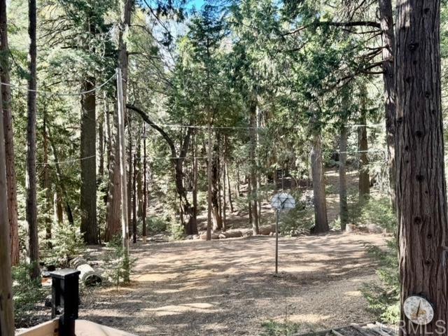 Image 51 of 64 For 22156 Crestline Road