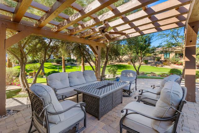 57895 Stone Creek E Trail, La Quinta CA: https://media.crmls.org/mediaz/115c1f77-684b-4134-9ef2-4a90c7db21f0.jpg