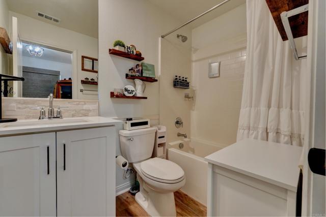 Detail Gallery Image 16 of 35 For 1828 Liquid Ln, Chula Vista,  CA 91915 - 4 Beds | 3/1 Baths