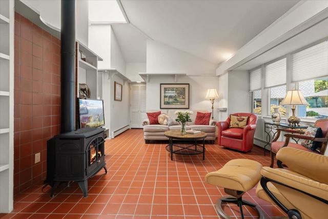 4711 Old San Jose Road, Soquel CA: https://media.crmls.org/mediaz/115c66f2-6604-4b17-b517-ac9de247d9ef.jpg