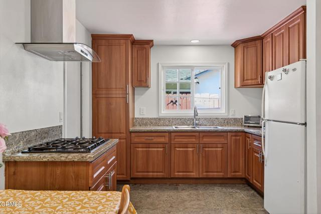 3666 Fournier Street, Oxnard CA: https://media.crmls.org/mediaz/115ca3b8-d645-4cc4-adb7-1cf05df40cf0.jpg