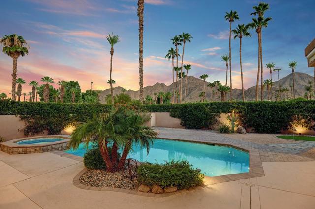 76470 Pala Palms Drive, Indian Wells CA: https://media.crmls.org/mediaz/115d9608-d42c-4f2b-a48e-e7e6df351516.jpg