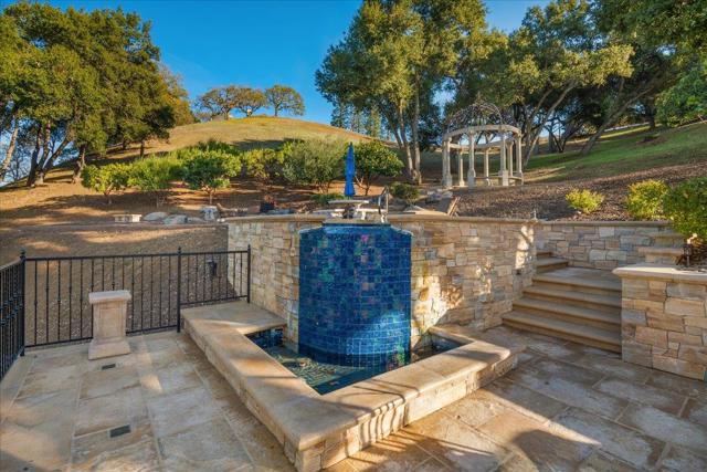 385 Atherton Way, Morgan Hill CA: https://media.crmls.org/mediaz/115da7ae-8304-487f-8420-b82051e5e1ca.jpg
