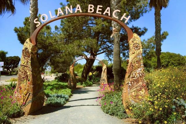 Detail Gallery Image 13 of 13 For 637 N Rios, Solana Beach,  CA 92075 - 4 Beds | 1/1 Baths