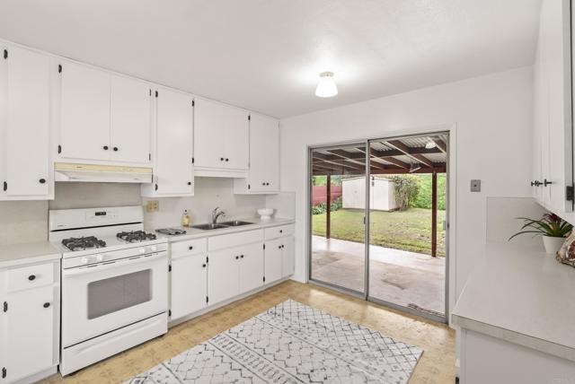 Detail Gallery Image 14 of 35 For 6827 Harvala St, San Diego,  CA 92115 - 3 Beds | 1 Baths