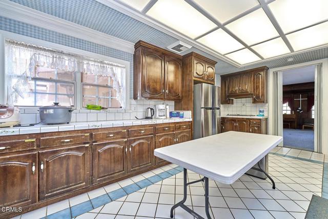 Detail Gallery Image 3 of 71 For 13088 Sunset Dr, Lucerne Valley,  CA 92356 - 4 Beds | 3 Baths