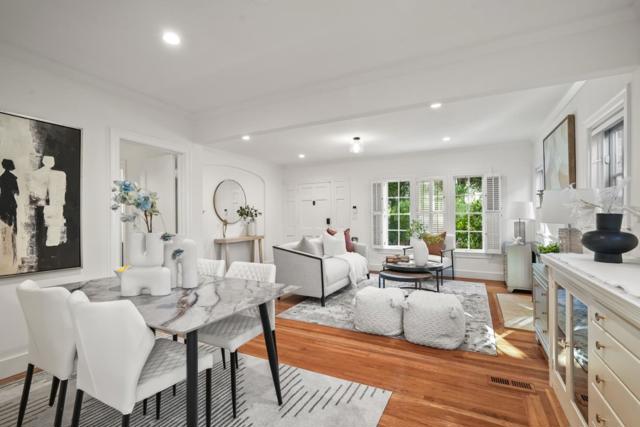 2061 Valparaiso Avenue, Menlo Park CA: https://media.crmls.org/mediaz/11613759-3092-4c32-b7a9-5e5fd9676c26.jpg