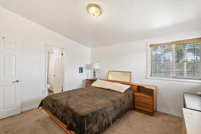 1958 Milford Place, El Cajon CA: https://media.crmls.org/mediaz/11618477-5ed2-4a32-b256-f8cacb39332c.jpg