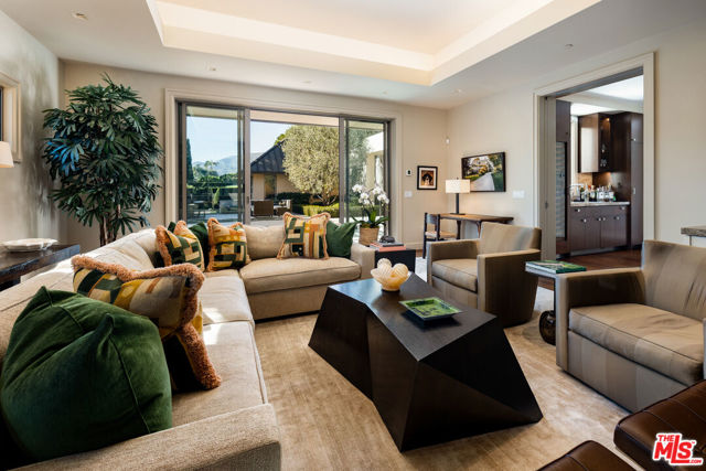 Image 22 of 27 For 2076 China Flat Road