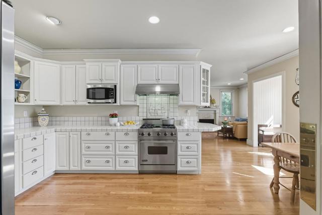 120 Oak Meadow Drive, Los Gatos CA: https://media.crmls.org/mediaz/1162f70a-0101-429f-8cd9-0e806d45a0bb.jpg