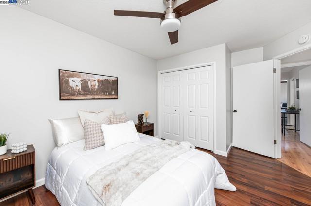 285 Edythe St, Livermore CA: https://media.crmls.org/mediaz/116310a2-ebad-4034-a2f7-397dba49e883.jpg