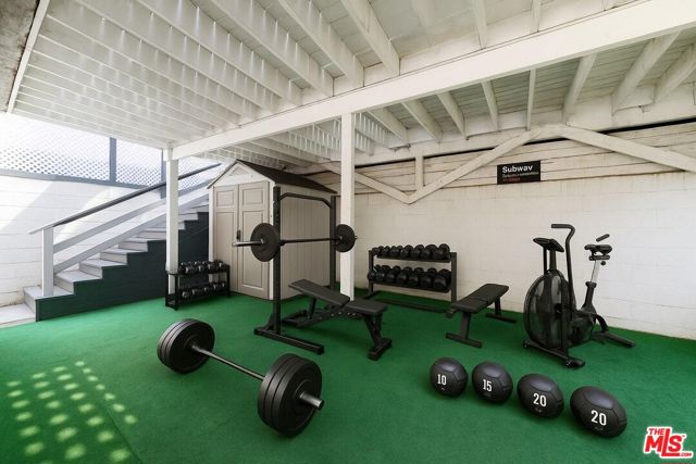 8328 Kirkwood Drive, Los Angeles CA: https://media.crmls.org/mediaz/116347fc-0809-4f04-bad3-00c76506b527.jpg