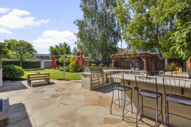 599 Dawn Drive, Sunnyvale CA: https://media.crmls.org/mediaz/11635291-ecbb-4635-b4ab-27e7b207cadb.jpg