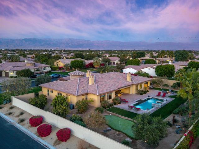 80859 Rockhurst Drive, Indio CA: https://media.crmls.org/mediaz/11644764-cd09-4295-9068-a44dbd3c37e1.jpg