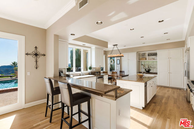 Drew Fenton | 16742 Via Pacifica Pacific Palisades CA | MLS: 7348440