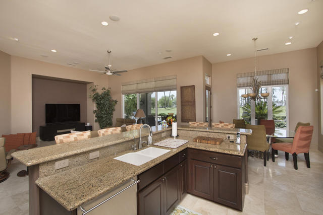 56588 S Palms Drive, La Quinta CA: https://media.crmls.org/mediaz/116558d4-13c8-47aa-abcc-e67b2f4f5e81.jpg