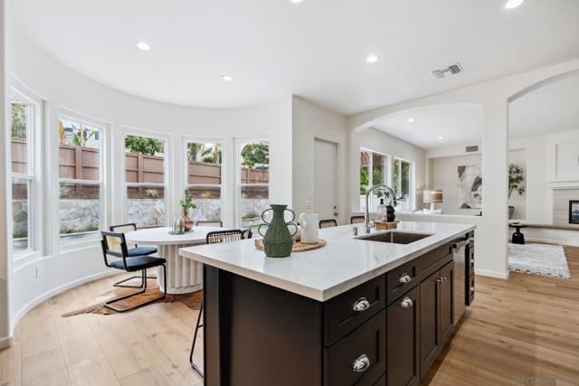 13133 Via Canyon Dr, San Diego CA: https://media.crmls.org/mediaz/11658464-da4e-401a-8d8b-d5c87894ae5e.jpg