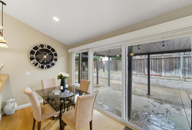 3761 Thousand Oaks Drive, San Jose CA: https://media.crmls.org/mediaz/1165b1f1-2cba-490f-8d5d-a85f7b260e32.jpg