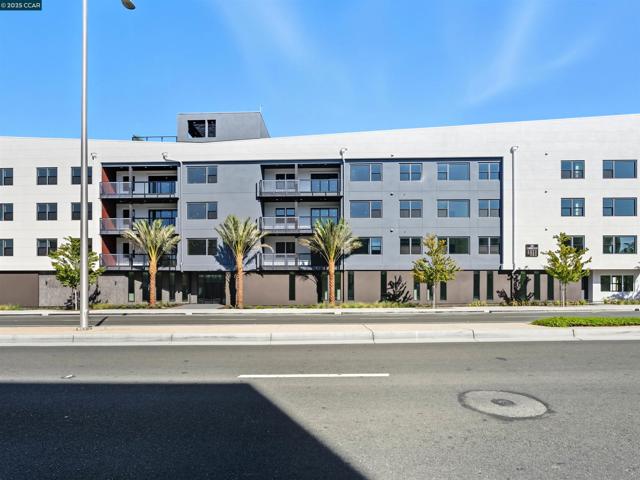 44862 S Grimmer Blvd, Fremont CA: https://media.crmls.org/mediaz/1165ef14-bd55-4951-8a9a-8f301cb8de3d.jpg