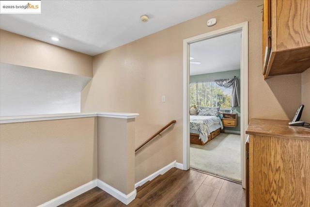 1531 Rutherford Ln, Oakley CA: https://media.crmls.org/mediaz/11672b0f-8d2c-4146-aa97-38806a44e8a8.jpg