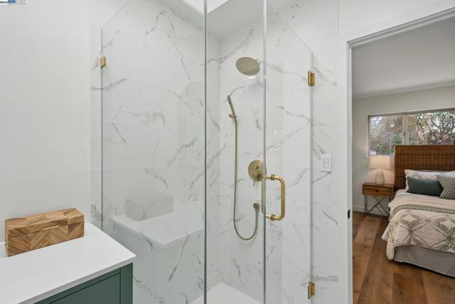 35 San Joaquin Pl, Novato CA: https://media.crmls.org/mediaz/11673ab4-b6e4-45ed-af58-9edbd7f56d80.jpg