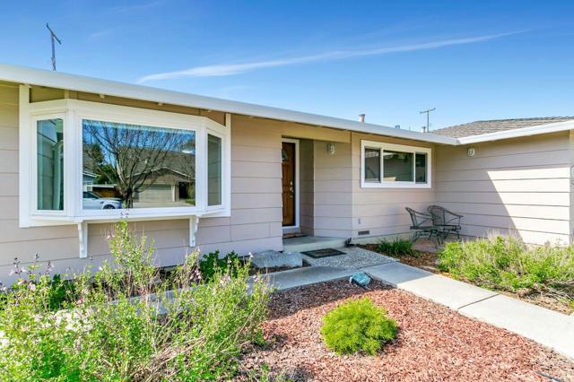 5839 Herma Street, San Jose CA: https://media.crmls.org/mediaz/11693d97-c140-4c15-9d6c-eaf987e99dcb.jpg
