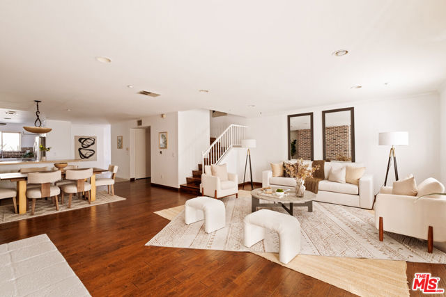 1212 Ocean Park Boulevard, Santa Monica CA: https://media.crmls.org/mediaz/116cb7cc-b365-4d68-a5d3-0b6fa62f5b67.jpg
