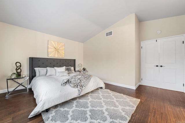 1619 Corte Verano, Oceanside CA: https://media.crmls.org/mediaz/116d195d-6c33-4b83-97e1-ad6ffe765e94.jpg