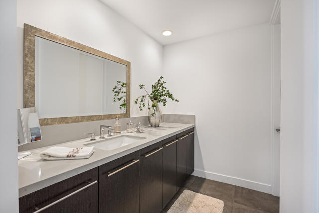 49120 Sunrose Lane, Palm Desert CA: https://media.crmls.org/mediaz/116d5c08-50c0-450a-a7a6-03347e8e0570.jpg