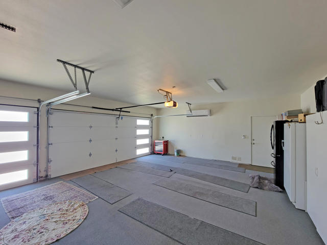 Garage with AC