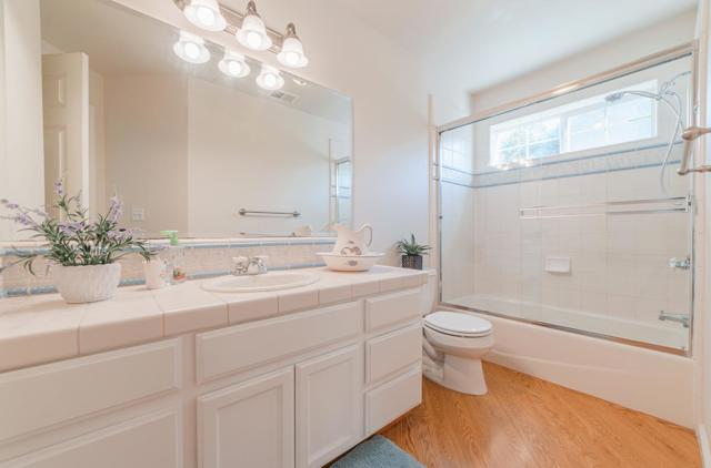 8631 Woodland Heights Court, Salinas CA: https://media.crmls.org/mediaz/116dd73a-daba-4cf6-952d-d888e934021d.jpg