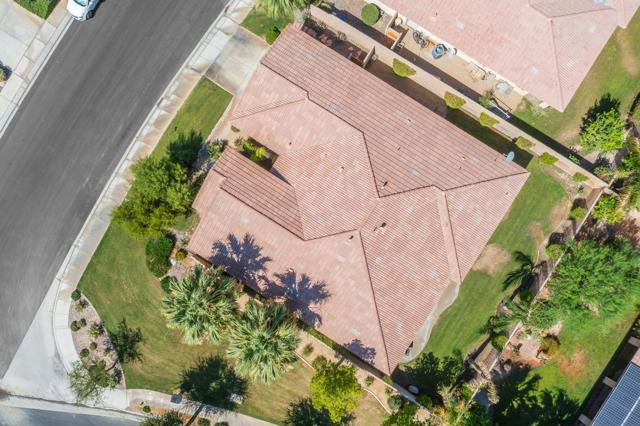 171 Via Martelli, Rancho Mirage CA: https://media.crmls.org/mediaz/116e6778-b403-4c0f-903d-d4c12d43b91b.jpg