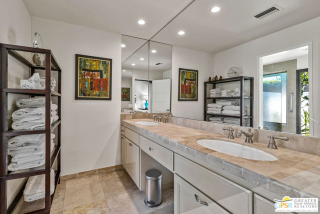 1347 Primavera Drive, Palm Springs CA: https://media.crmls.org/mediaz/116eec5b-bf6b-4526-a7a3-e61de97cc126.jpg