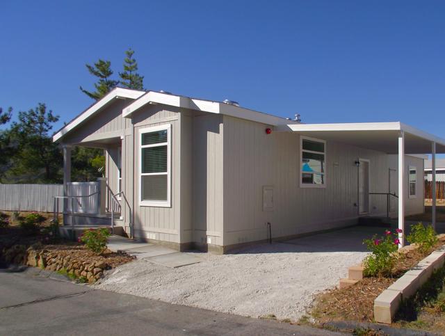 35109 Highway 79, Warner Springs CA: https://media.crmls.org/mediaz/116f3bec-7d27-4786-988c-4100684d23e8.jpg