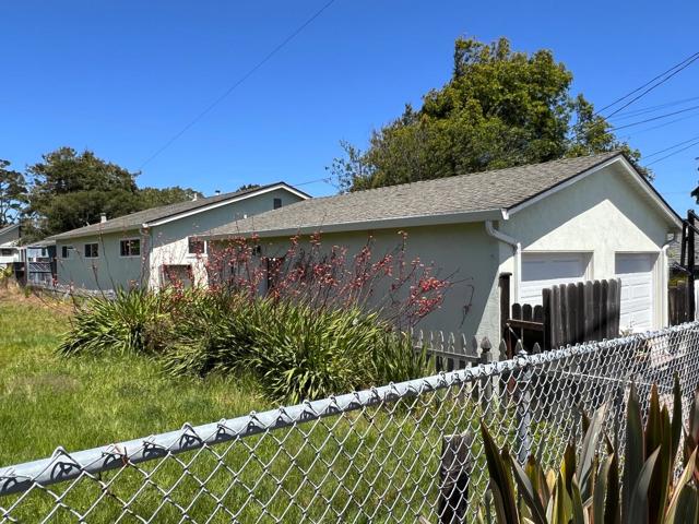 609 Congress Avenue, Pacific Grove CA: https://media.crmls.org/mediaz/116fe763-3ef3-47ba-a7d7-866fe536a063.jpg